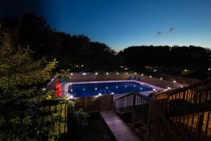 Pool - Sunny with a chance of Golfballs (Kitty Hawk)