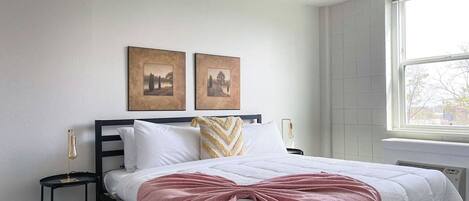 Desk, iron/ironing board, free WiFi, bed sheets