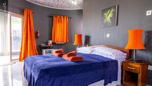 Unclassified image, 3 of 12, button - Seaview Room - Sleeps 3 - Cape Point - Bakau (Bakau)