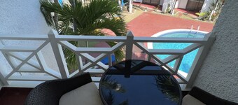 OCHO RIOS OTHER OASIS