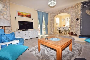 تلفزيون ذكي