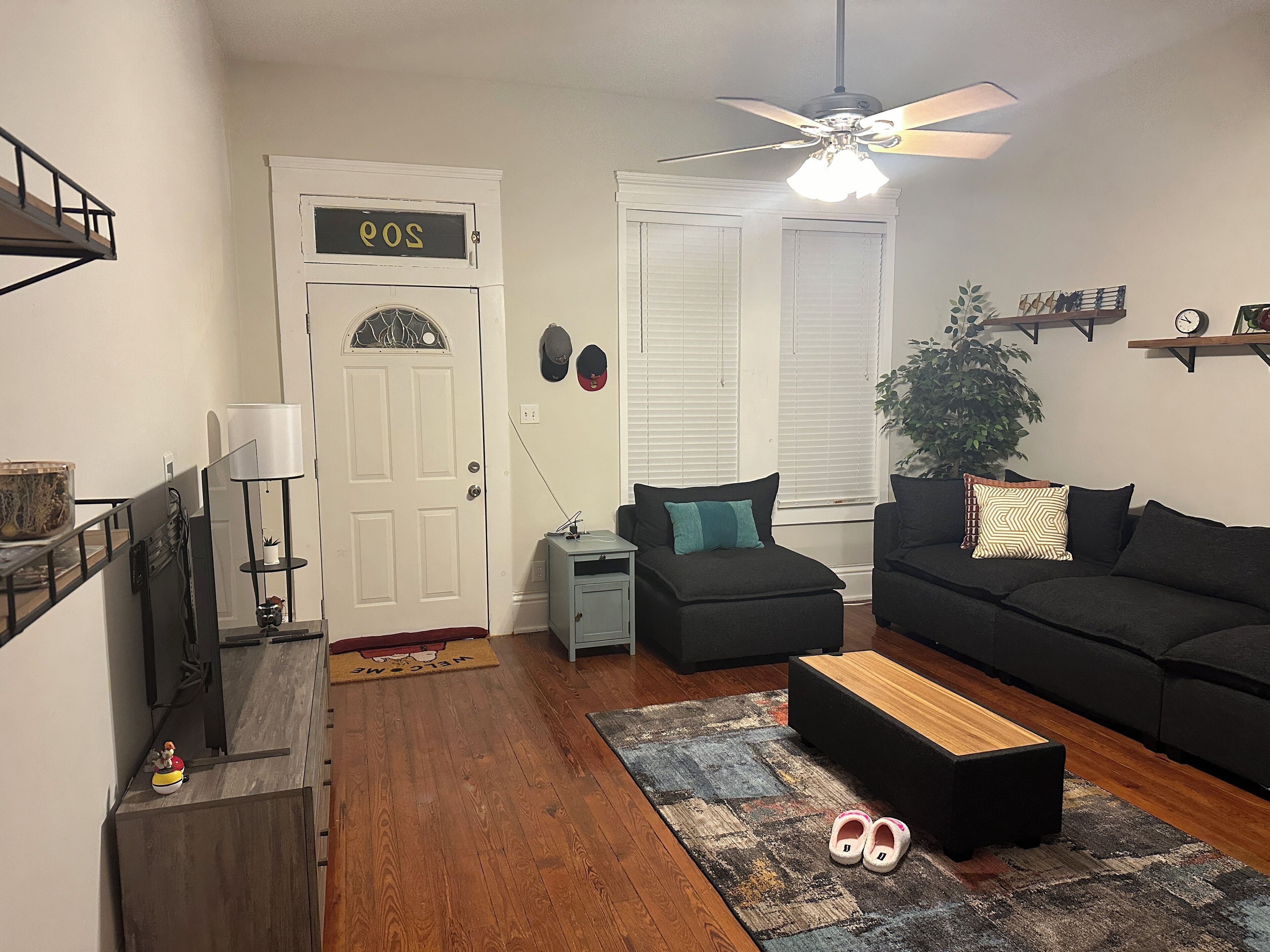 Smart-TV, videospill og bøker