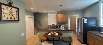 Cozy Derby Home
2 Bedroom Shotgun style home, with Large Adorable Loft