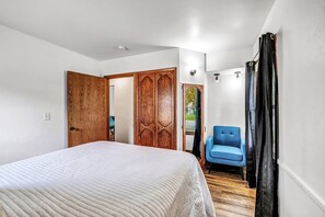 3 soverom, strykejern/-brett, wi-fi (inkludert) og sengetøy