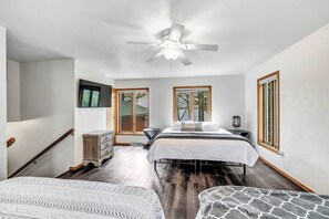 3 bedrooms, WiFi, bed sheets