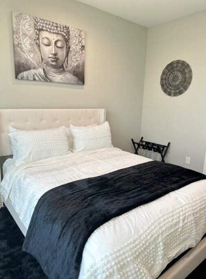 3 bedrooms, desk, iron/ironing board, WiFi