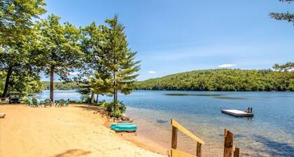 Squam waterfront 2 bed 2bath (Suite 9)