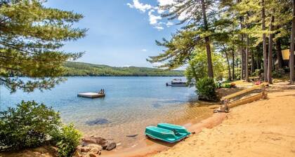 Waterfront 2 bedroom on Squam (Suite 12)