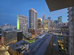 Property grounds - Downtown Miami Elegance. 17th Floor YotelPad (Miami)