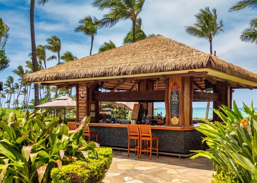 Affordable 2 Bedroom Family Vacation Villa with Direct Ocean Views