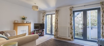 Spinnaker near St Austell dogs are welcome 