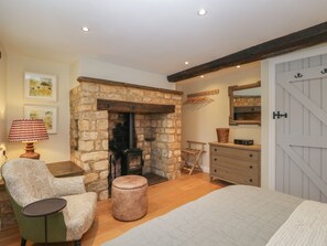 3 bedrooms, individually decorated, individually furnished, free WiFi - Kyte Cottage (Shipston on Stour)