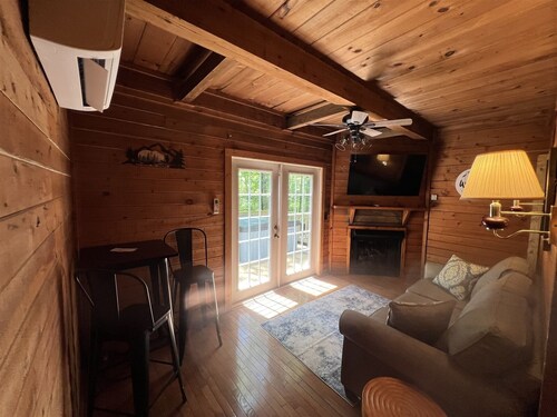 Bavarian Hideaway 44