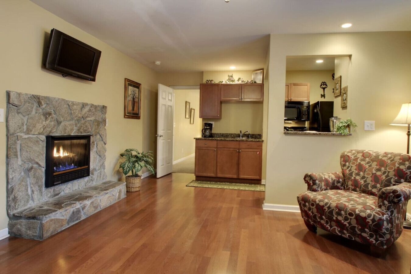 المنشأة من الداخل