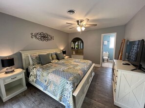 2 多间卧室、WiFi、床单