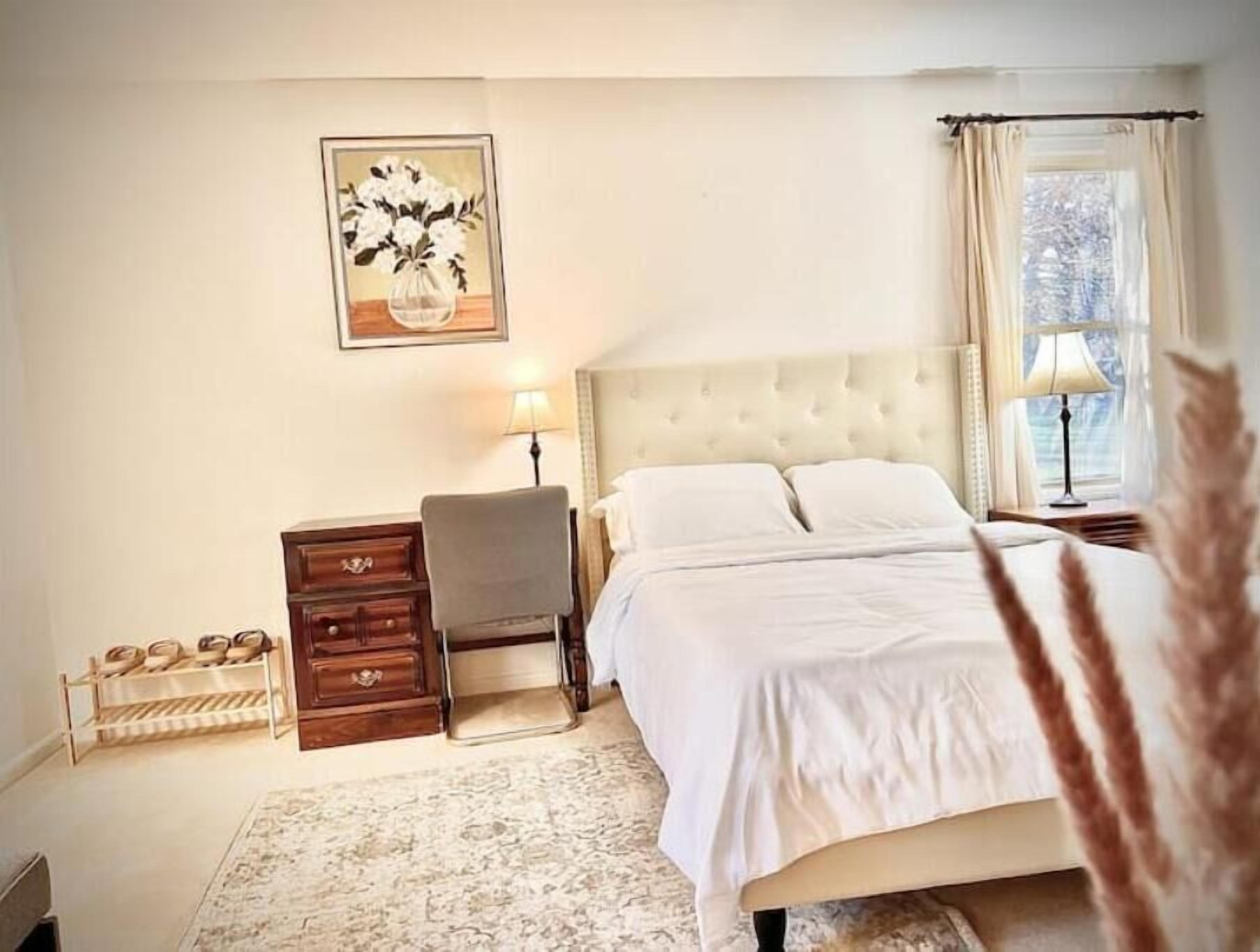 1 多间卧室、办公桌、熨斗/熨衣板、免费 WiFi