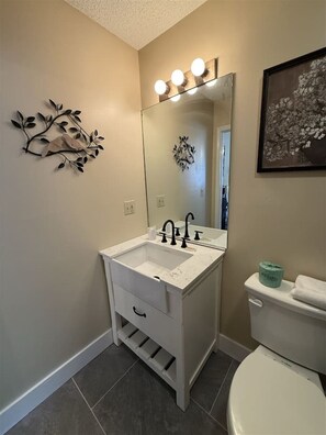 Douche, serviettes fournies