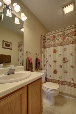 淋浴设施、毛巾