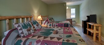 Bavarian Brook Unit 8A