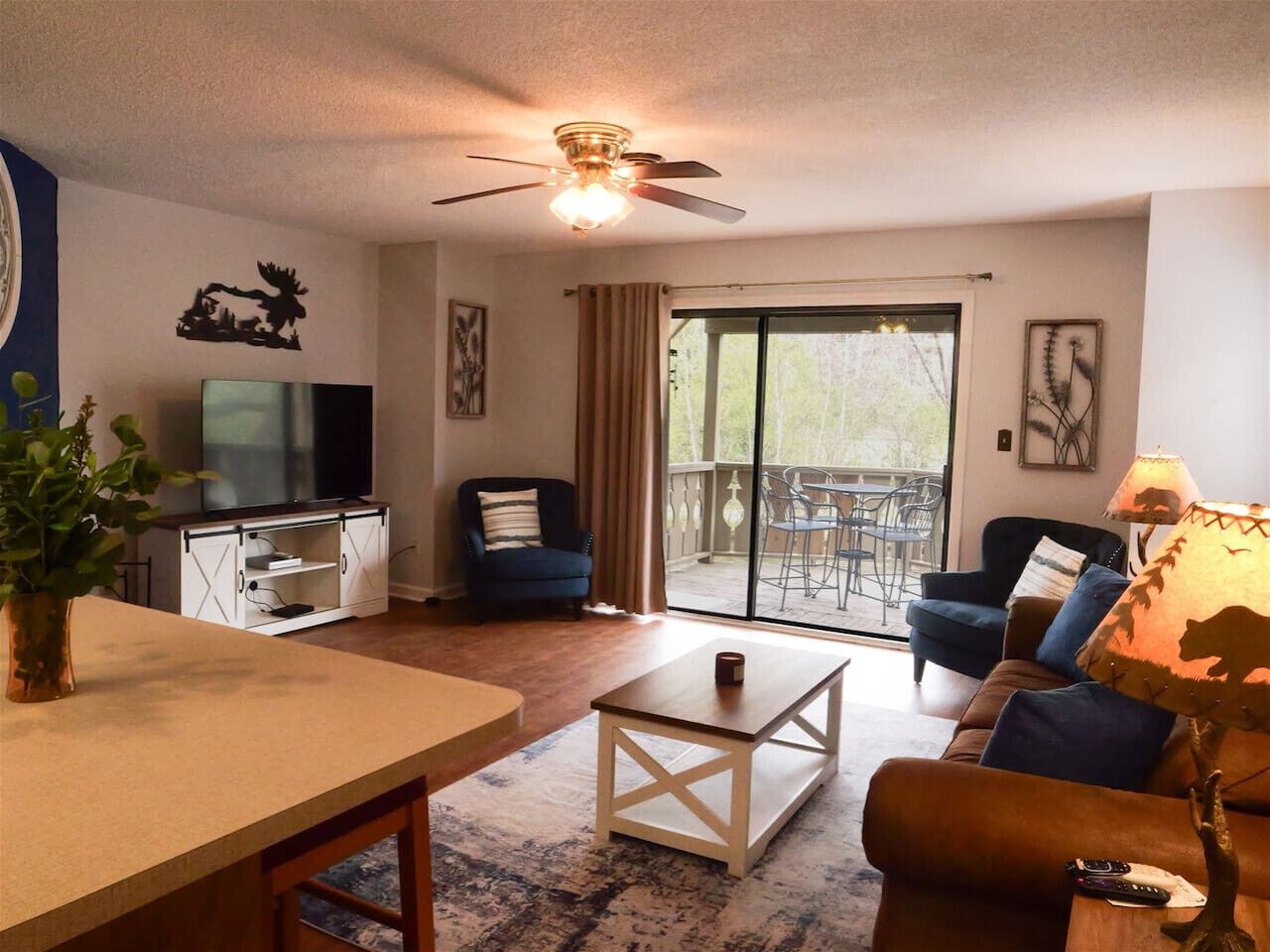 TV connectée, cheminée