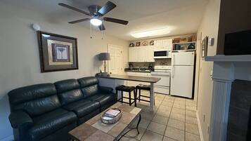 Téléviseur connecté, foyer