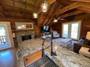 Smart TV, fireplace
