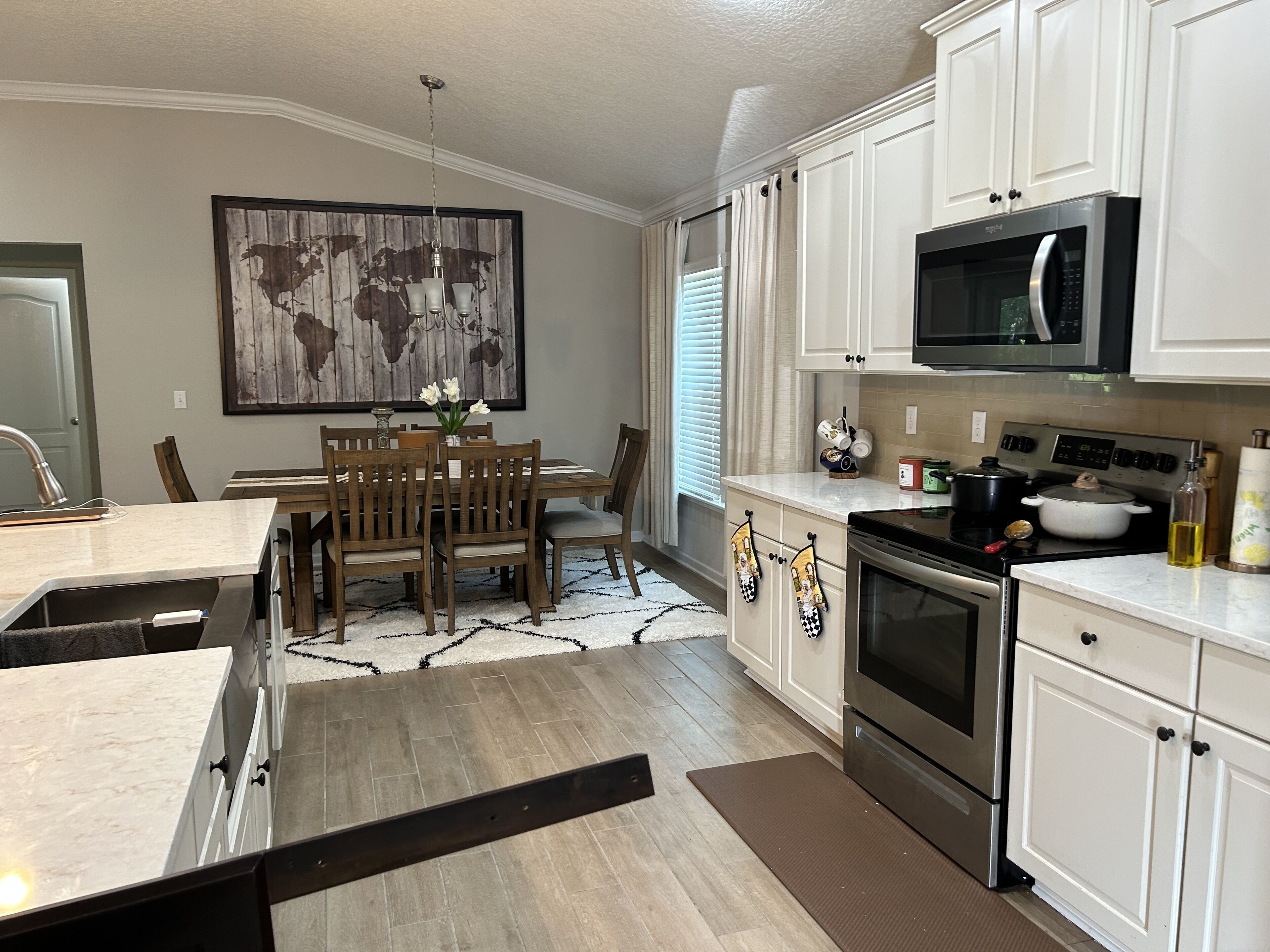 Enjoyable 2-bedroom house with AC in Jacksonville