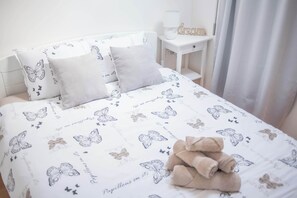 1 bedroom, in-room safe, iron/ironing board, travel crib
