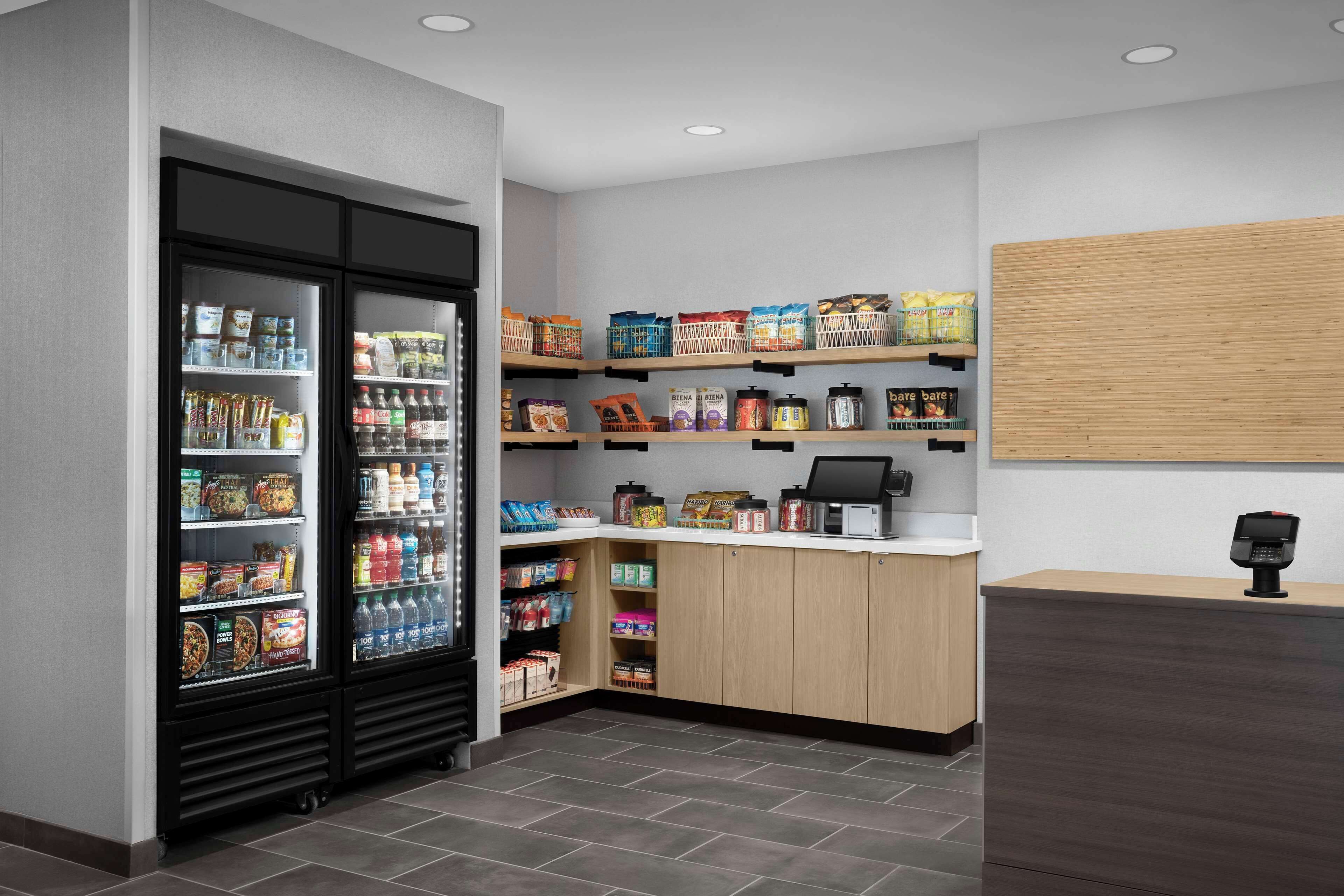 Snack bar