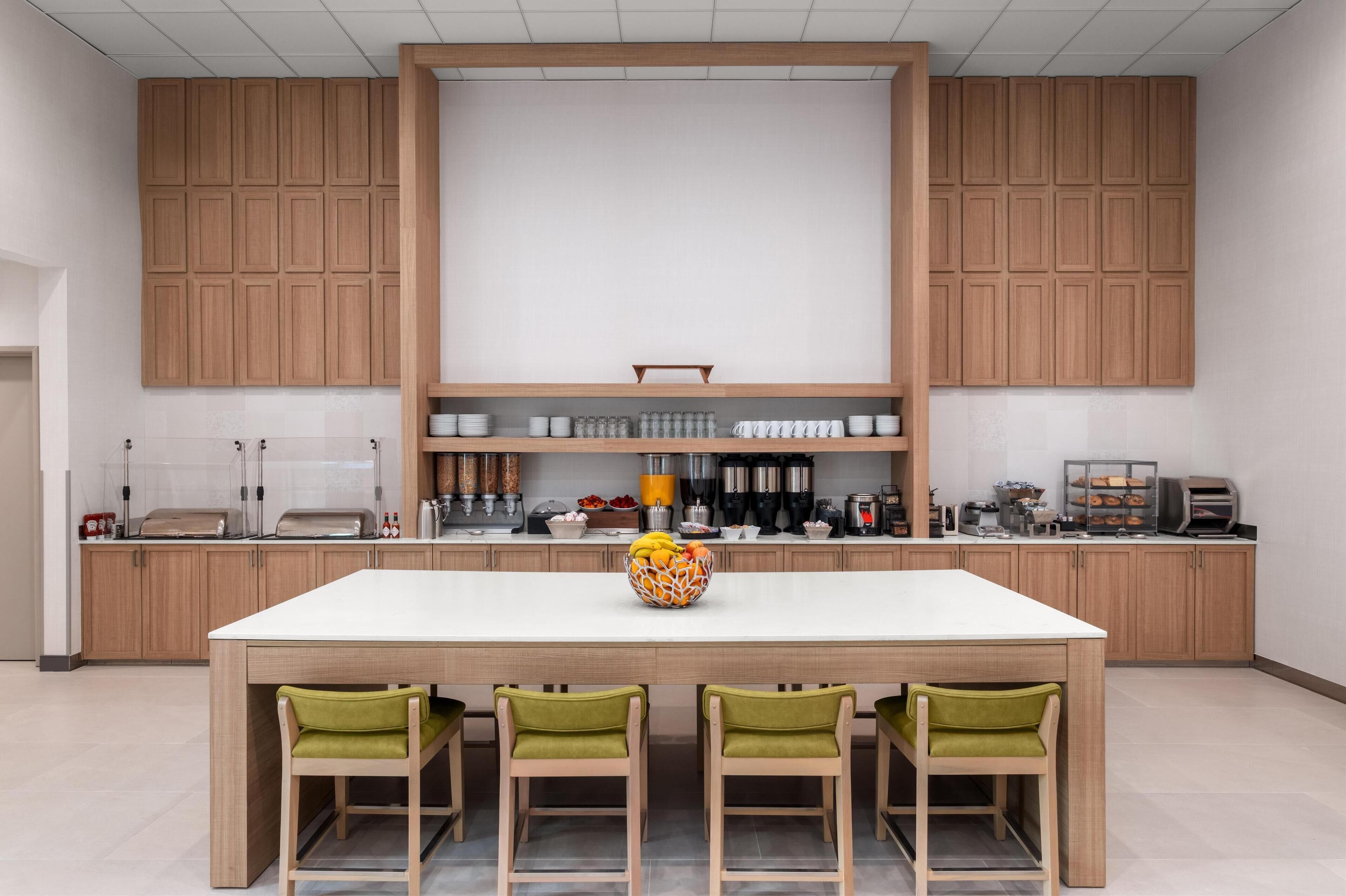 Colazione a buffet inclusa, servita tutte le mattine 