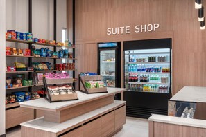 Snack bar