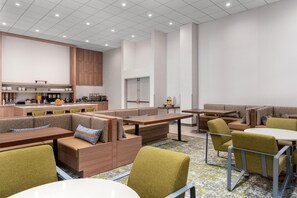 Free daily buffet breakfast  - Homewood Suites By Hilton Fremont, Ca (Fremont)