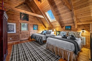 2 bedrooms, desk, iron/ironing board, travel cot