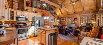 Cabin at Moss Ridge / Quiet Privacy