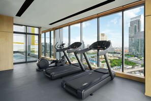 Fitness facility - Hilton Garden Inn Bangkok Riverside (Bangkok)
