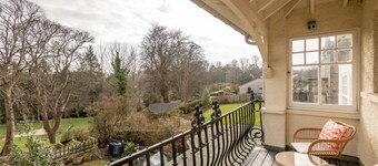 Beautiful apartment that sleeps 8 guests  in 4 bedrooms