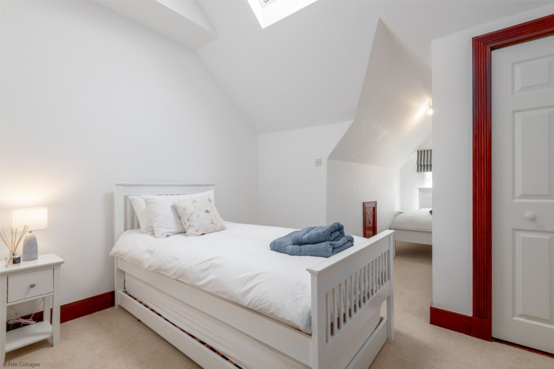 4 bedrooms, iron/ironing board, travel cot, Internet