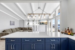 Interior - The Blue Haven Getaway in cozy Kingsland, TX (Kingsland)