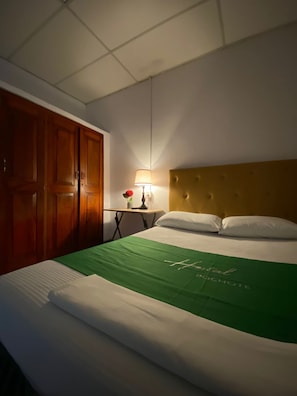 Ropa de cama de alta calidad, cubrecamas y colchones Select Comfort