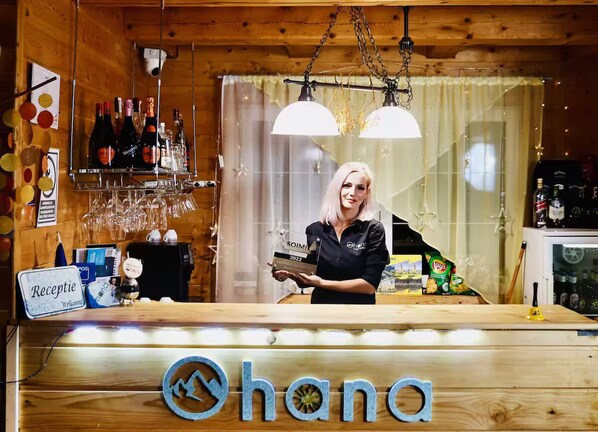 Bar (on property) - Ohana Boutique Hotel - Deluxe Double Room
(Viștișoara)