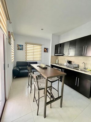 Living area - Casa Blanca Laguna by Casa Naiyari (La Laguna)