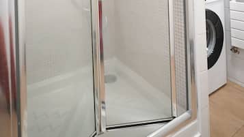 Shower, free toiletries, hair dryer, towels