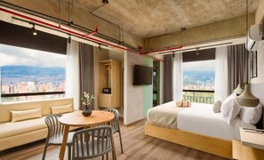 Luxury Suite