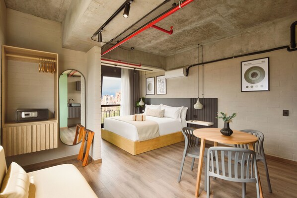Luxury Suite