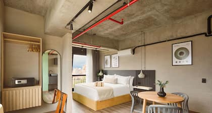 Urbit Social Lofts