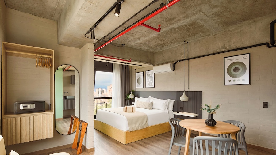 Urbit Social Lofts