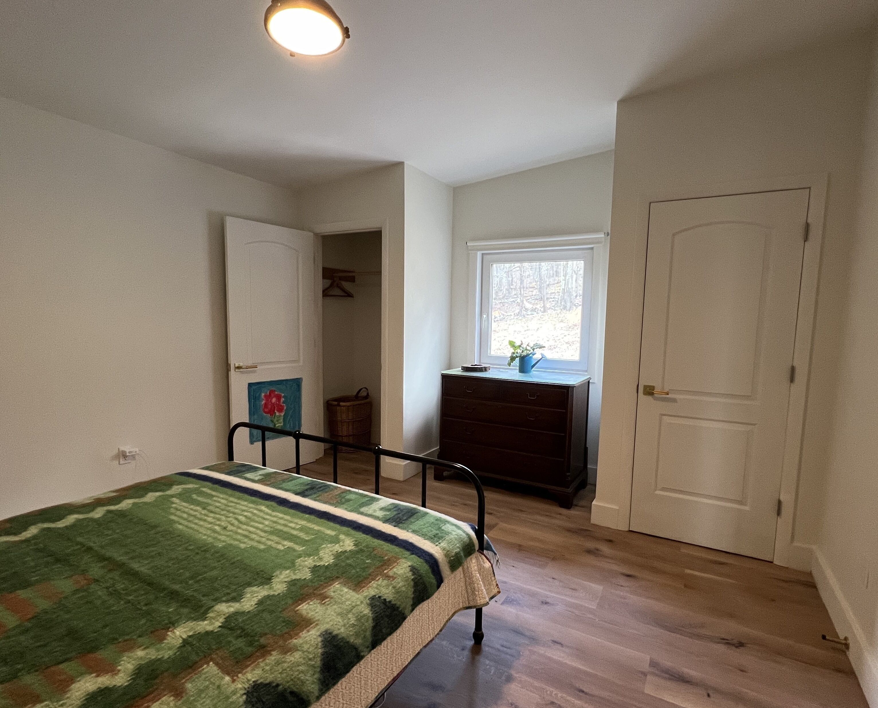 1 habitación, escritorio, wifi y ropa de cama 