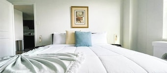Sleepover | Lively 1BD/1BA + Gym - Cincinnati