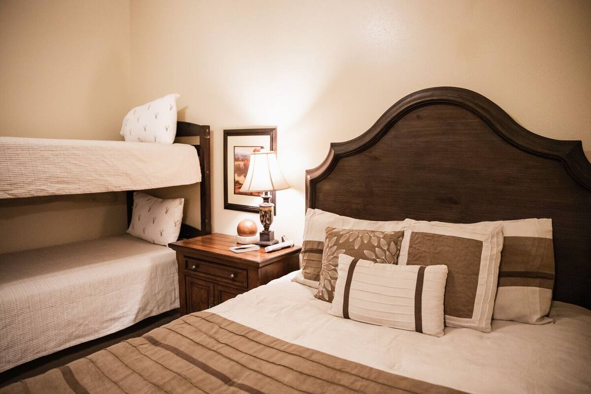 Cabane « Premier » | 4 chambres, Wi-Fi gratuit