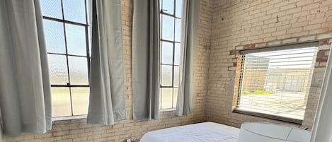 2 habitaciones, wifi gratis y ropa de cama